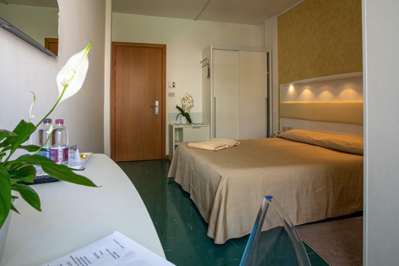 Hotel Mar Del Plata Grado Dış mekan fotoğraf